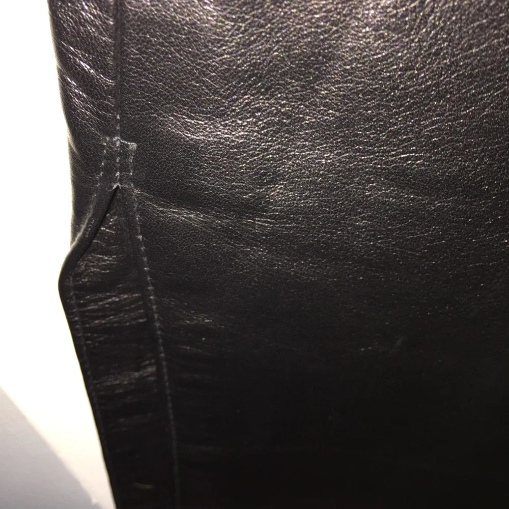 Danier black leather straight slim pants with split seam hem, US 6, like new. - Picture 3 of 7